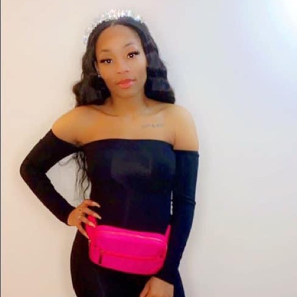 Meet your Posher, China - Picture 2 of 4